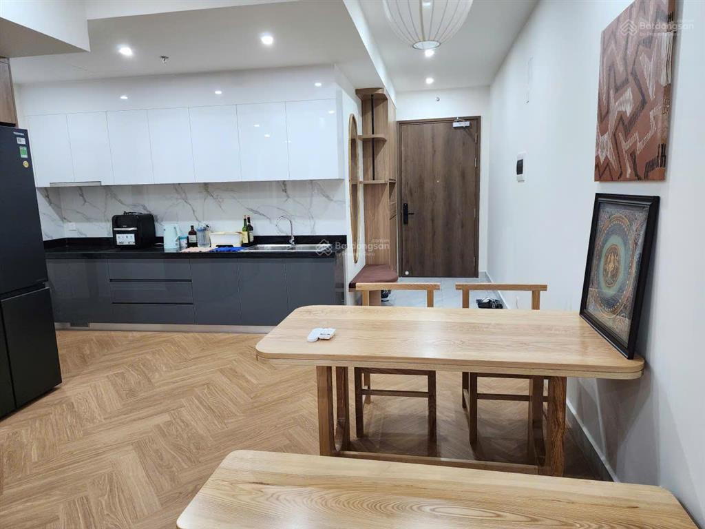 Bán gấp căn 2 phòng ngủ view hồ bơi vip  tặng gói nội thất 400 triệu  nhận nhà cho thuê ngay