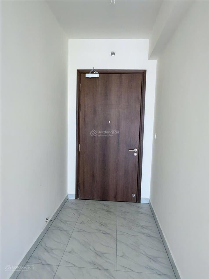 Bán lỗ  2 phòng ngủ góc bán thấp hơn giá hợp đồng gần 200 triệu thu về