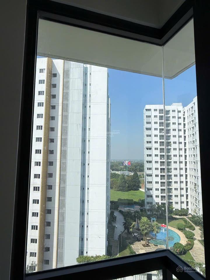 Bán lỗ  2 phòng ngủ góc bán thấp hơn giá hợp đồng gần 200 triệu thu về