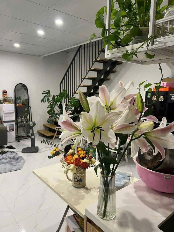 Bán nhà Vạn Phúc Cầu Am 35m 2 tầng lô góc, 50m ô tô chỉ 5.2 tỷ