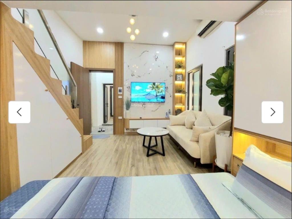 Bán tập thể tầng 3 quỳnh mai đẹp như chung cư
