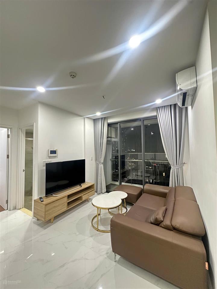 Bán nhanh căn góc 2pn d'lusso dt 79m² view tầng cao giá chỉ 6,8 tỷ  0798 022 ***