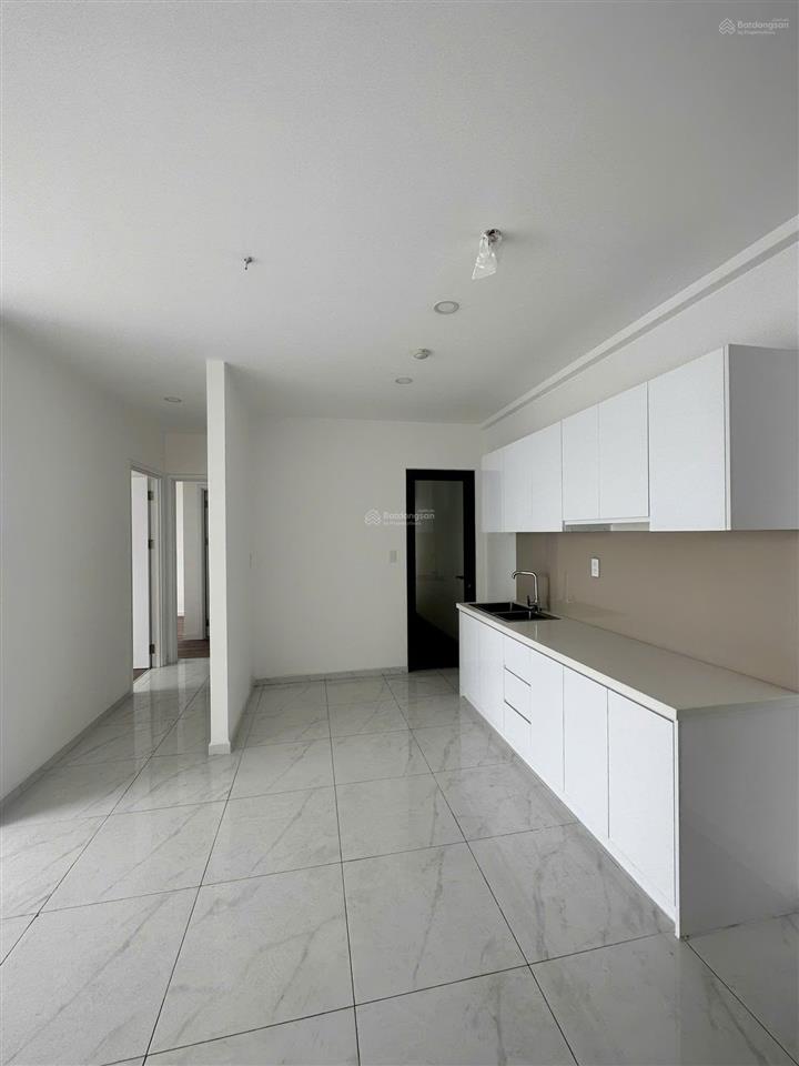 Cho thuê 2pn d’lusso 68m² nt cơ bản 13,5 triệu/tháng
