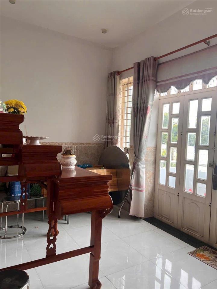 Bán nhà 1 trệt 2 lầu  khu tái định cư phú lợi  đã hoàn công dt 5 x 18m, full tc đường nhựa 6m
