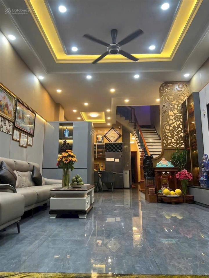 Cần bán nhà định hòa. xây ở rất tâm huyết. nhà xài toàn đồ cao cấp. 5 x 34m = 167m. thổ cư 90m2