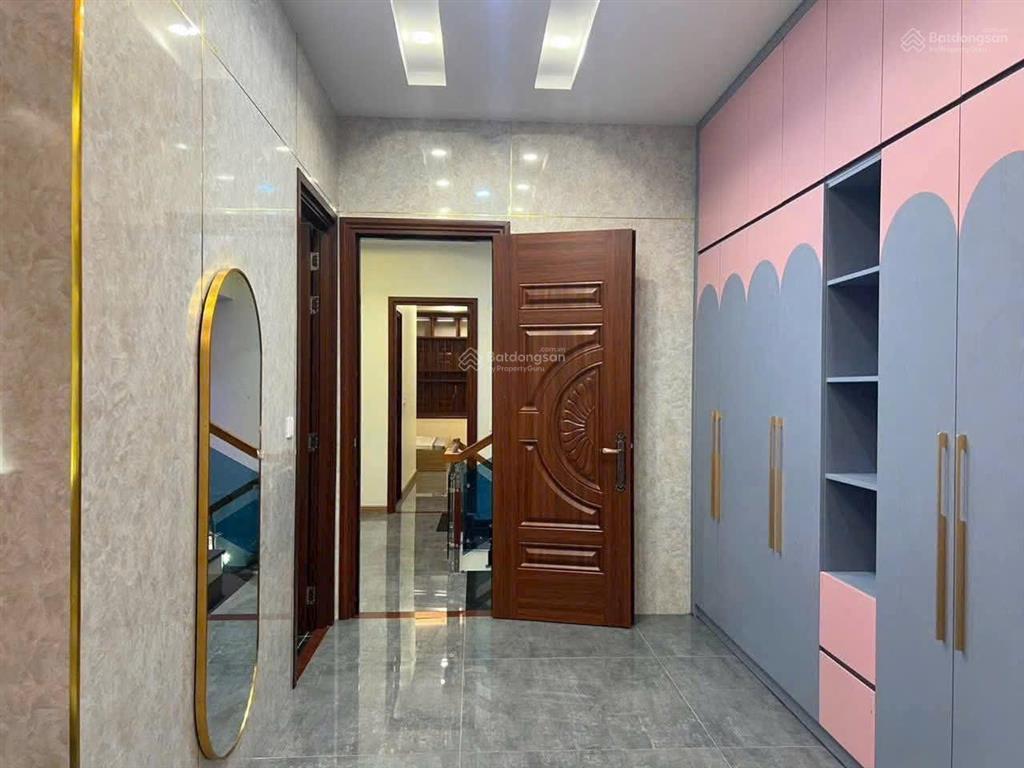 Cần bán nhà định hòa. xây ở rất tâm huyết. nhà xài toàn đồ cao cấp. 5 x 34m = 167m. thổ cư 90m2