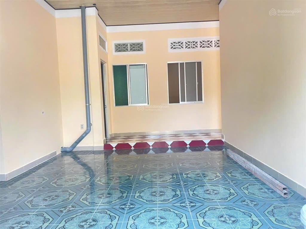 Hạ ngay 500tr cần bán nhà cấp 4, lô góc kdc hiệp thành 1 còn mới lô góc 10x15 = 150m2  thổ cư 100%