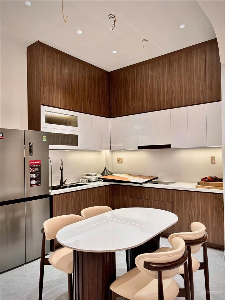 Nhà 2 mặt tiền  phú mỹ, 5 x 22,8 = 112m2. giá chỉ 3 tỷ 860 tl. thiết kế hiện đại