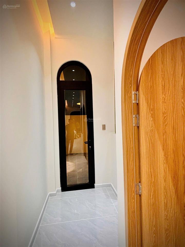 Nhà 2 mặt tiền  phú mỹ, 5 x 22,8 = 112m2. giá chỉ 3 tỷ 860 tl. thiết kế hiện đại