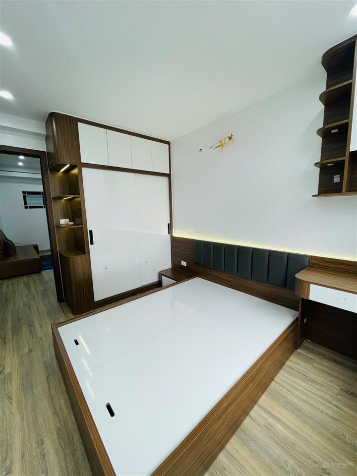 Căn hộ ct4x2 bắc linh đàm 81m2 3 phòng ngủ