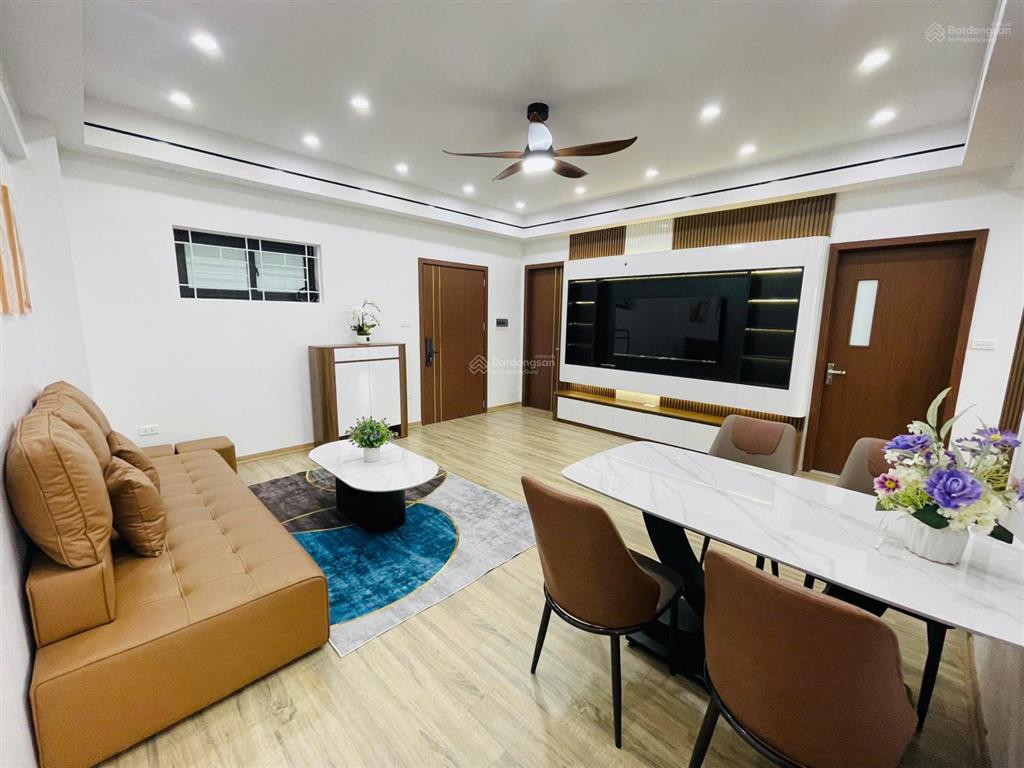 Căn hộ ct4x2 bắc linh đàm 81m2 3 phòng ngủ