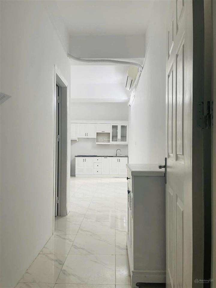 Căn hộ hh linh đàm diện tích 46m2, giá 2,2 tỷ, nội thất cơ bản