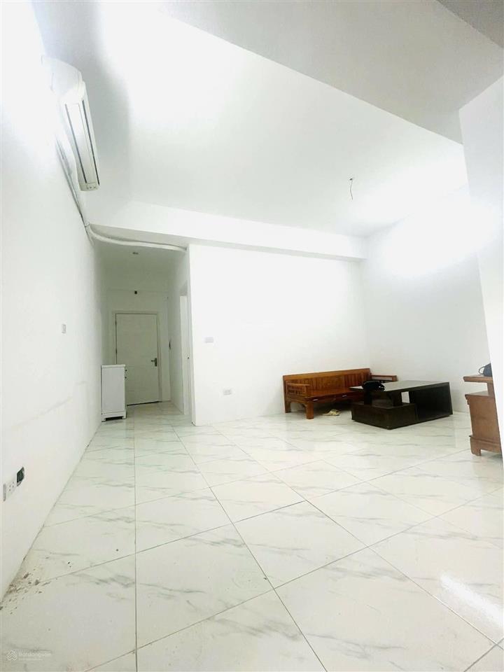 Căn hộ hh linh đàm diện tích 46m2, giá 2,2 tỷ, nội thất cơ bản