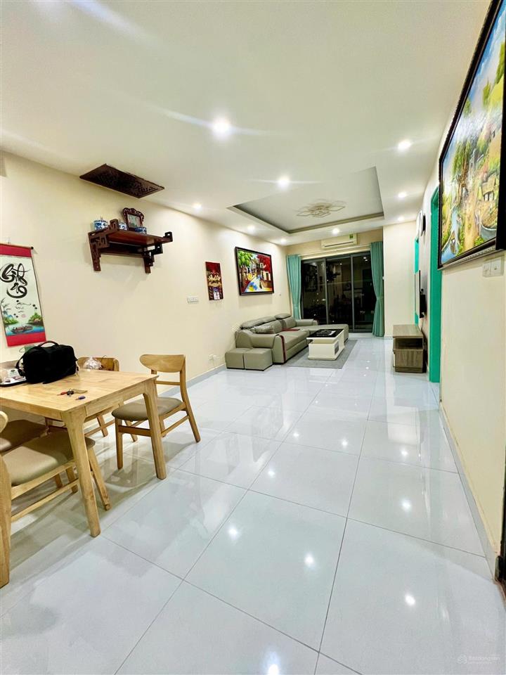 Bán cc ct3 hud3 đẹp xuất sắc tại tây nam hồ linh đàm, giá cực chất 5,2 tỷ, 63m2