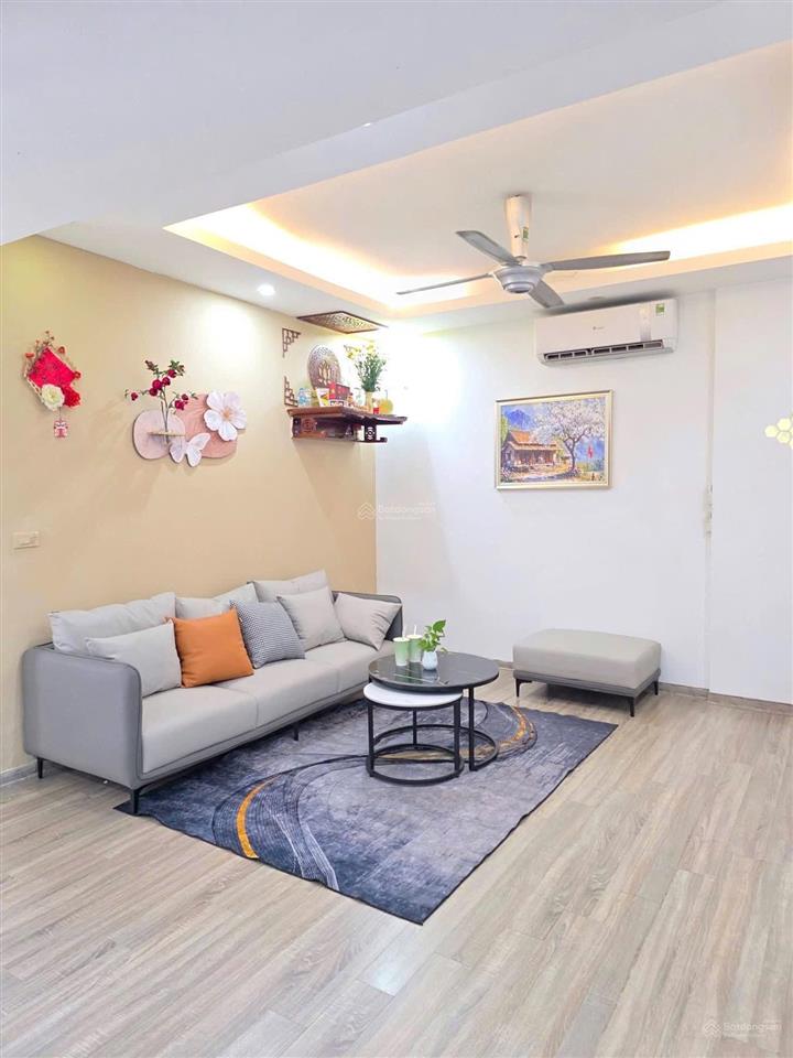 Bán gấp cc rice city linh đàm, 5,2 tỷ, 63m2, 2pn, 2wc, nhiều tiện ích