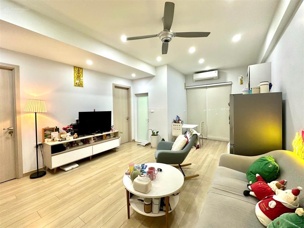 Bán cc đẹp xuất sắc ở no10 bán đảo linh đàm, 4,2 tỷ, 55m2, 2pn, 2wc