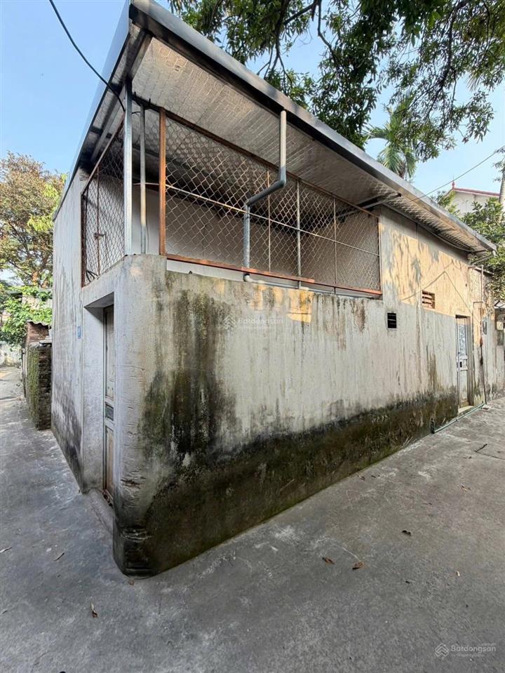 Bán 48m lô góc đồng nhân đông la trong đê 2 mặt thoáng.  0983 477 ***