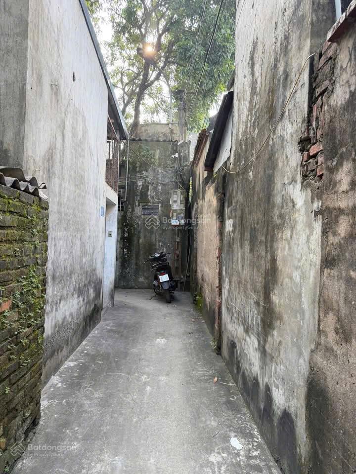 Bán 48m lô góc đồng nhân đông la trong đê 2 mặt thoáng.  0983 477 ***