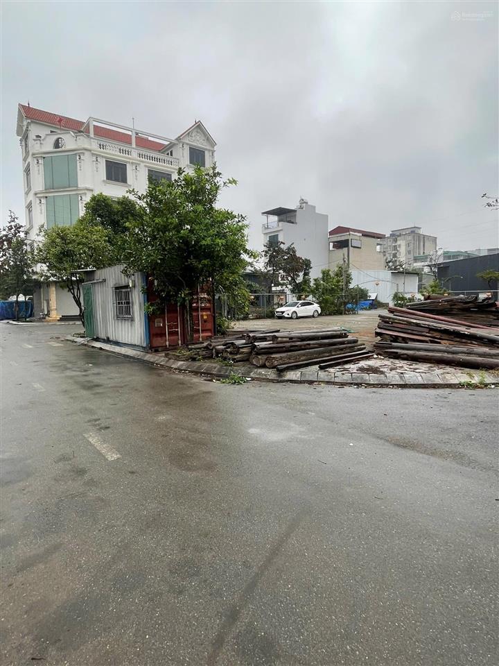 Bán lô đất tái định cư vành đai 4 la tinh 2 mặt thoáng nhìn sang vườn hoa.  0983 477 ***