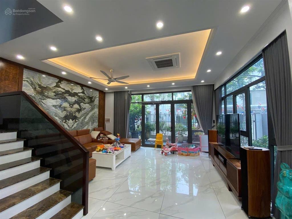 Bán biệt thự đô nghĩa hà đông full nội thất đang cho thuê dòng tiền.  0983 477 ***