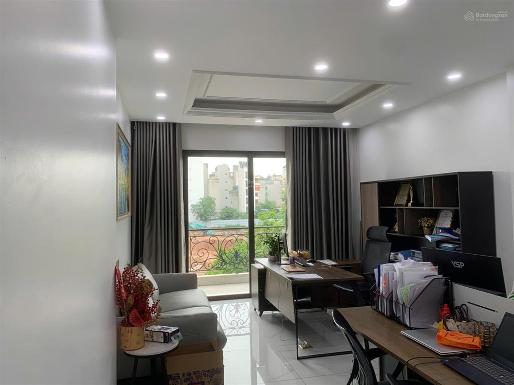 Cho thuê nhà 7 tầng thang máy phân lô vỉa hè tại lê trọng tấn dương nội hà đông 20tr.  0983 477 ***