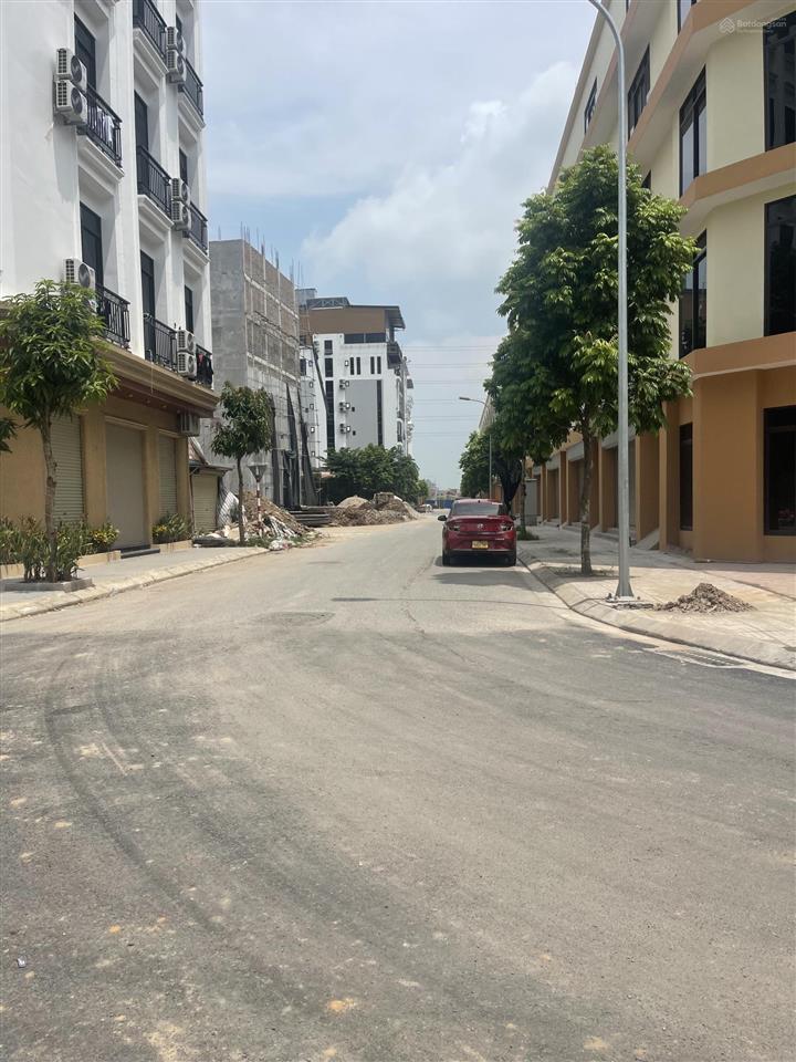 Bán nhanh lô đất đấu giá mả trâu đông la giáp đô nghĩa giá 145tr/m.  0983 477 ***
