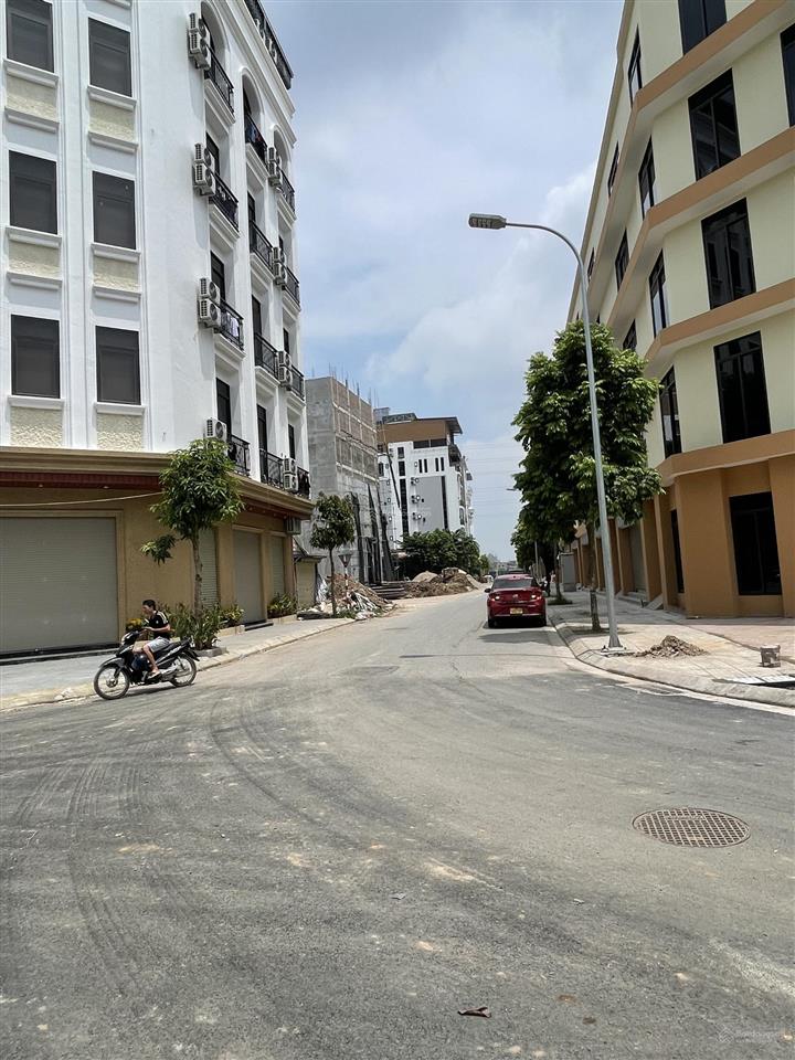 Bán nhanh lô đất đấu giá mả trâu đông la giáp đô nghĩa giá 145tr/m.  0983 477 ***