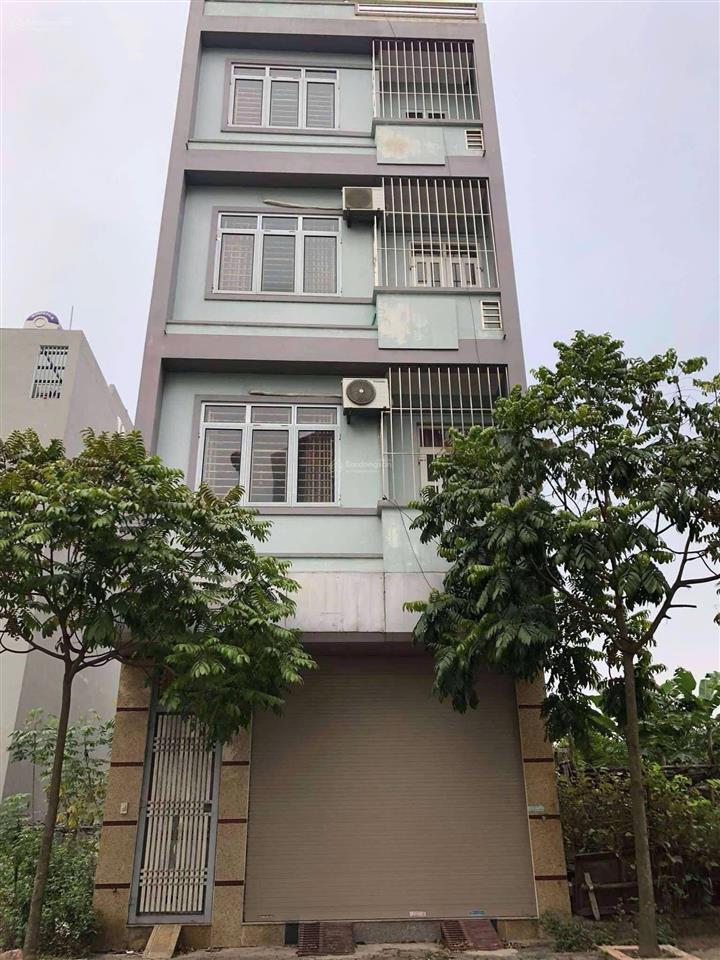Cho thuê căn nhà 4 tầng khu đấu giá mậu lương hà đông 12tr.  0983 477 ***