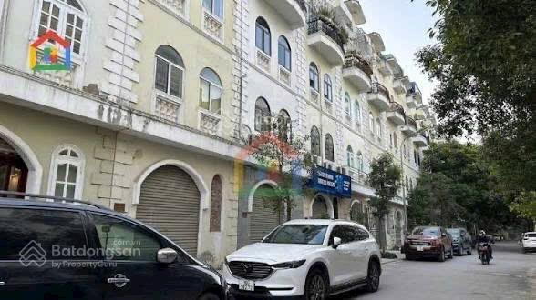 Bán nhanh căn liền kề đô nghĩa hà đông 2 mặt thoáng 14.5 tỷ.  0983 477 ***