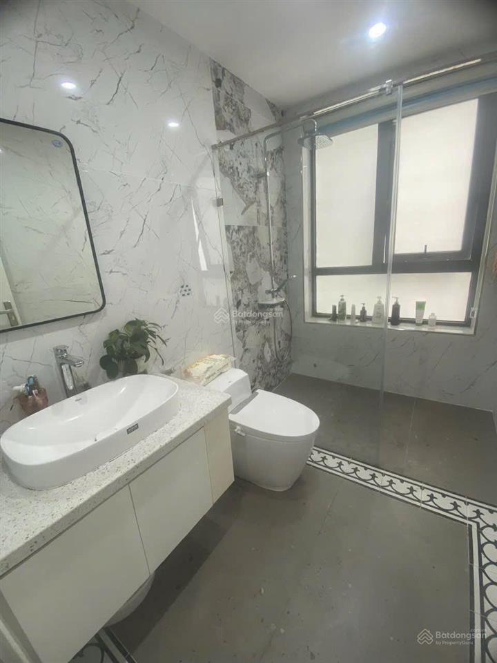 Bán căn biệt thự full nội thất sol lake villa khu đô thị đô nghĩa hà đông 140tr/m2.  0983 477 ***