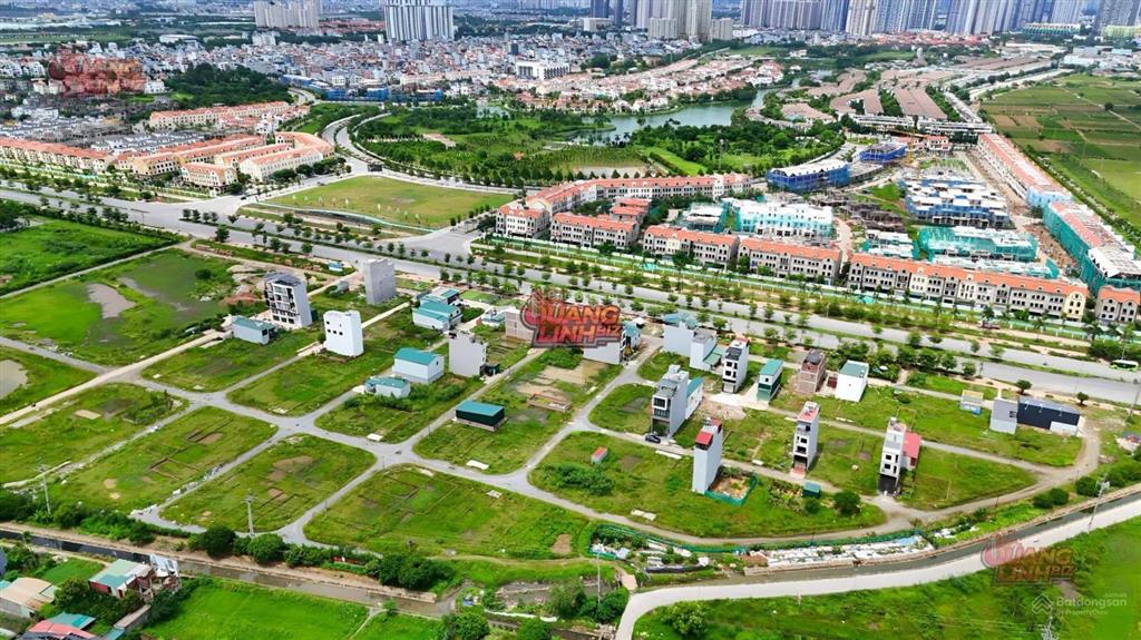 Bán nhanh lô đất khu 3 dịch vụ đồng mai hà đông 5.7 tỷ.  0983 477 ***