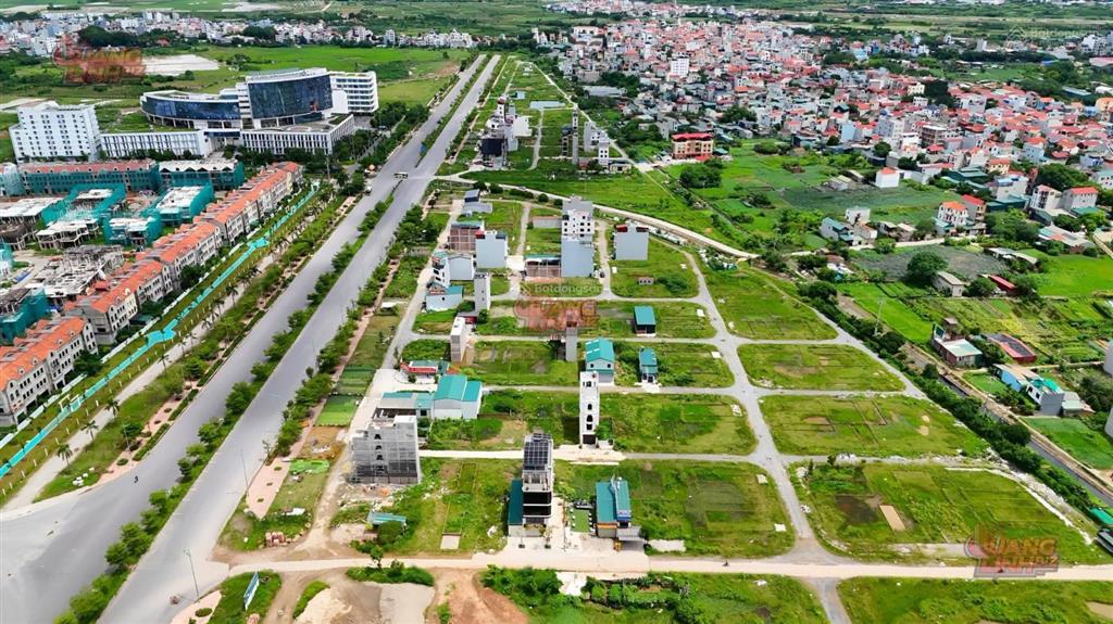 Bán nhanh lô đất khu 3 dịch vụ đồng mai hà đông 5.7 tỷ.  0983 477 ***