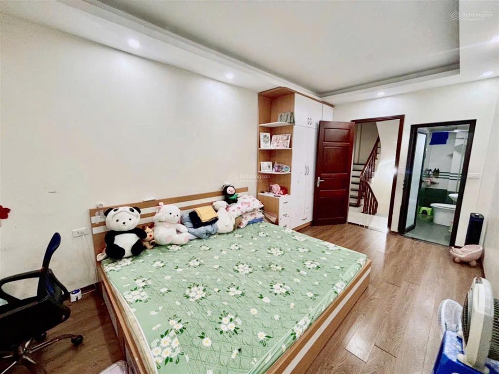 Bán nhanh căn nhà 5 tầng tại quang tiến đại mỗ full đồ 6.5 tỷ.  0983 477 ***
