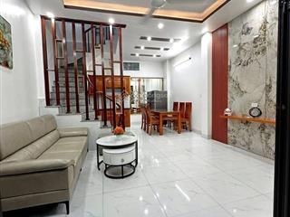 Chính chủ bán nhà ngõ 88/42 la nội dương nội 5 tầng để lại nội thất.  0983 477 ***