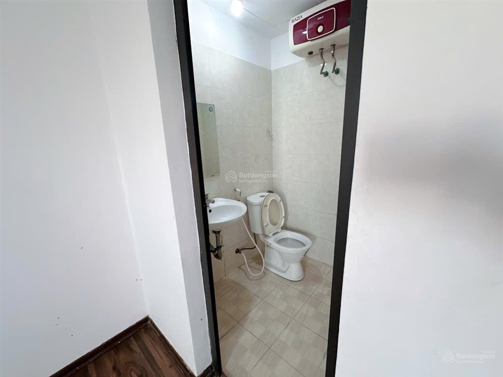 Cho thuê căn góc tầng 12 tòa a lộc ninh 2 ngủ 2 vệ sinh giá 5tr.  0983 477 ***