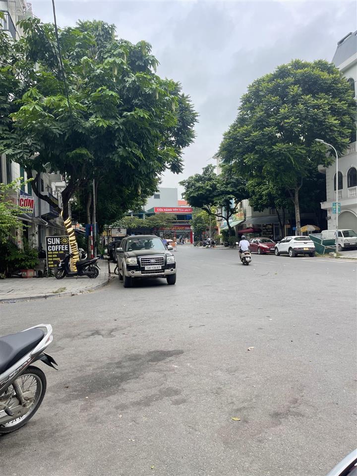 8.7 tỷ  lô đất dịch vụ khu c yên nghĩa hà đông không lỗi gì.  0983 477 ***
