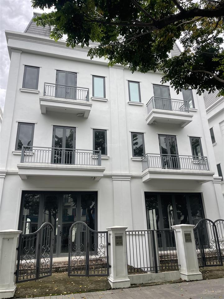 Miễn phí 2 năm đầu thuê biệt thự solasta dương nội b.  0983 477 ***