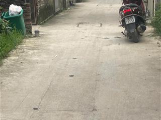 Bán nhanh lô đất 46m2 la tinh đông la đường thông 92tr/m2.  0983 477 ***