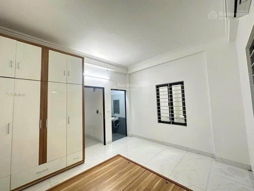 Mình cho thuê nhà 5 tầng tại ngõ 88/42 la nội, dương nội, đã có nội thất giá 10tr.  0983 477 ***