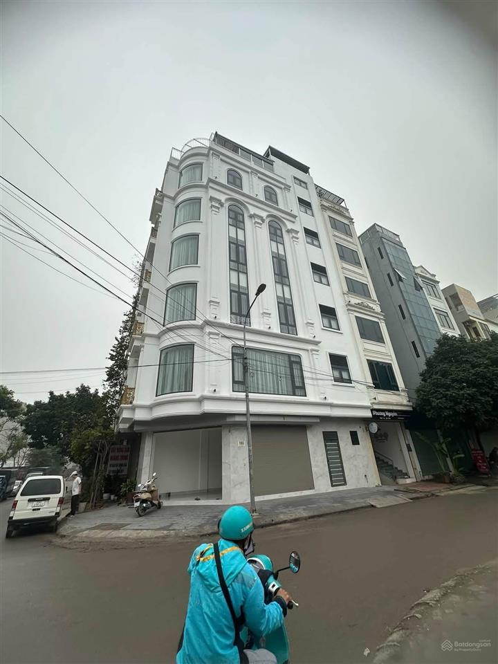 Bán nhanh lô đất 46m la tinh đường thông giá hơn 80tr/m.  0983 477 ***