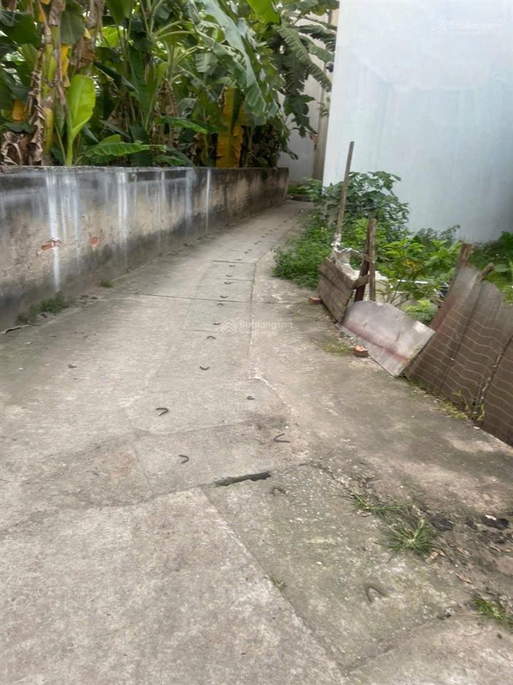 2.3 tỷ lô đất 36m2 đường thông tại tổ 14 phường yên nghĩa hà đông.  0983 477 ***