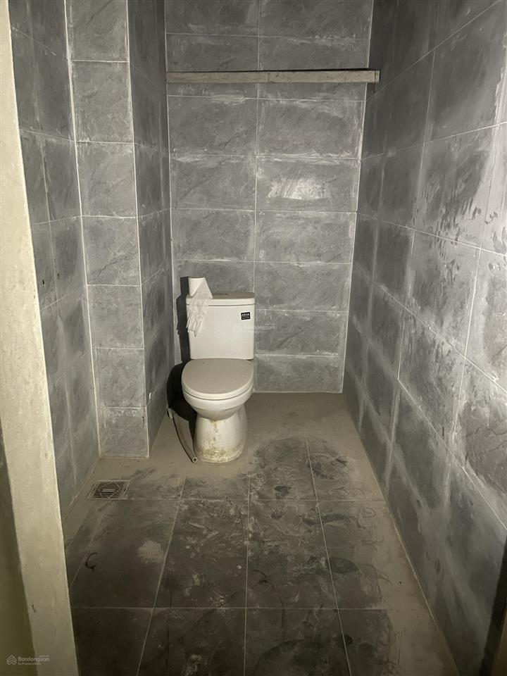 Cho thuê liền kề đô nghĩa 100m x 5 tầng giá 15tr.  0983 477 ***