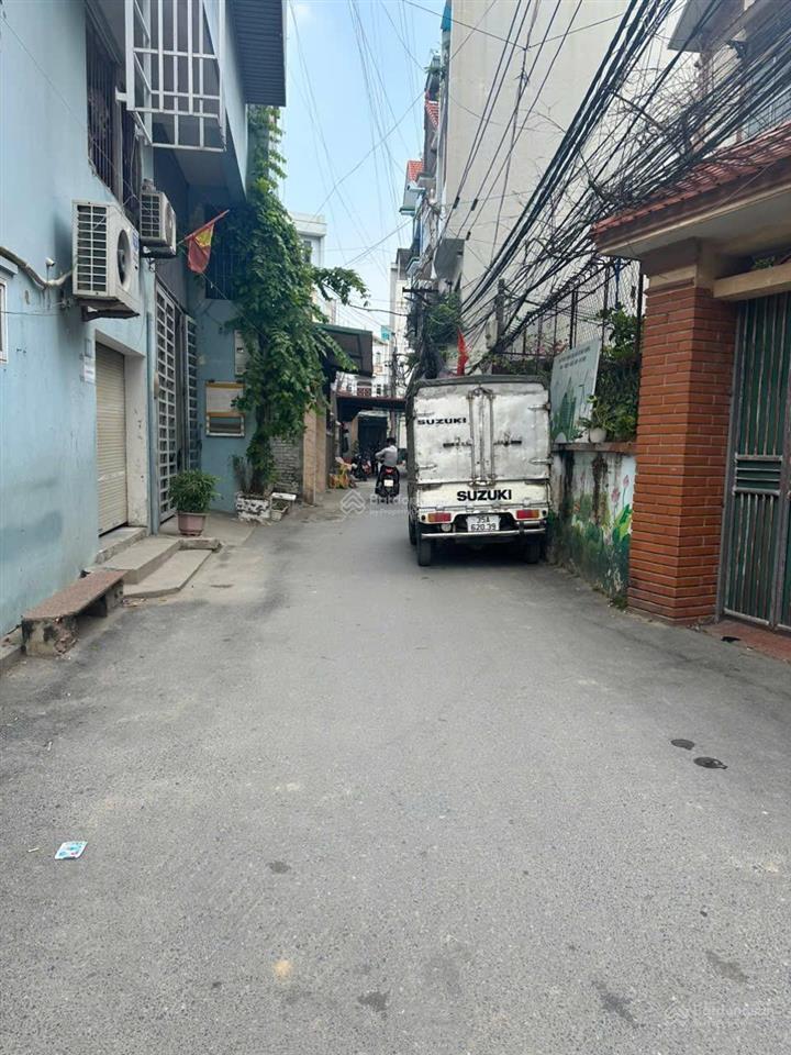 Bán nhanh lô góc thổ cư la phù đường ô tô giá 4.1 tỷ.  0983 477 ***