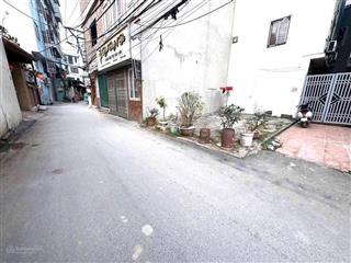 Bán nhanh lô góc thổ cư la phù đường ô tô giá 4.1 tỷ.  0983 477 ***