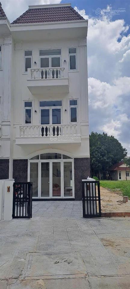Nhà mới 100% tiamo chánh nghĩa, thủ dầu một