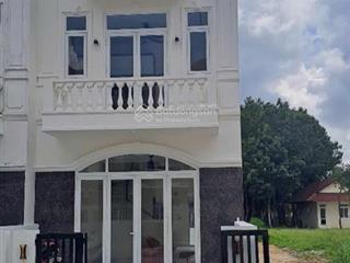 Nhà mới 100% tiamo chánh nghĩa, thủ dầu một