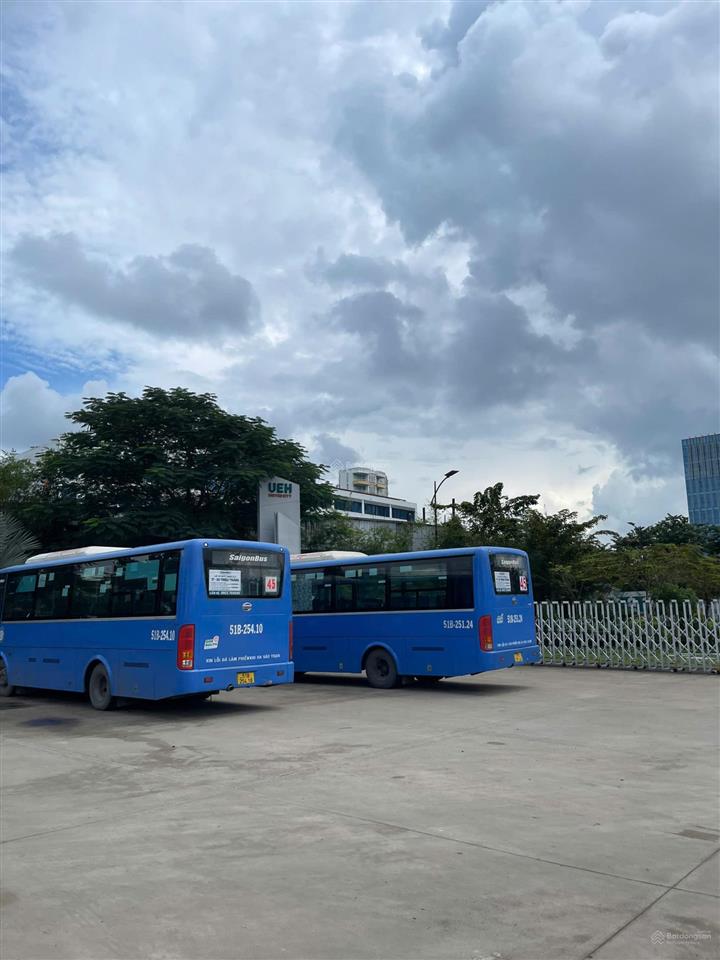 Đất view hồ  1 lô duy nhất  13e bình hưng (sau 3 trường đại học)  4 chung cư hiện hữu