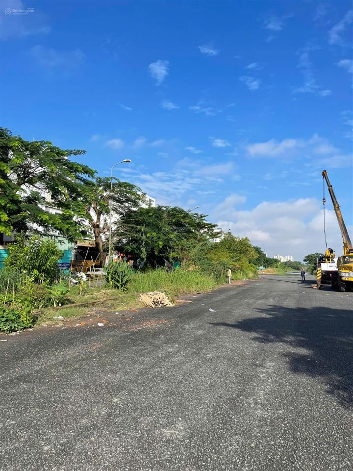 Bán nhà mặt phố 13e phong phú, 7,5 tỷ, 100m2, giá ưu đãi, uy tín