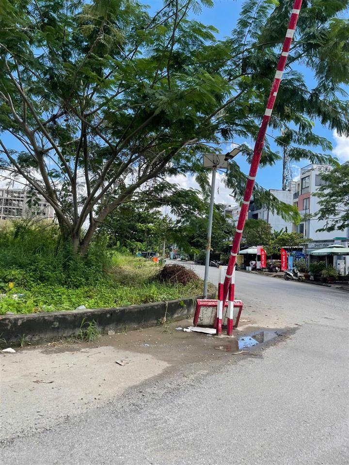 Đất có móng 5,1 tỷ đồng  vị trí đẹp  kdc 13e (sau lưng 3 trường đh)