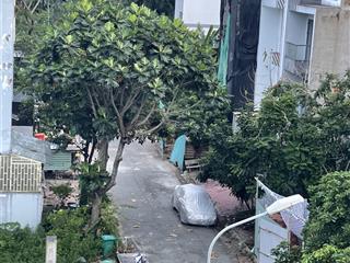 Căn nhà vị trí đẹp cách 100m trường đại học mật mã